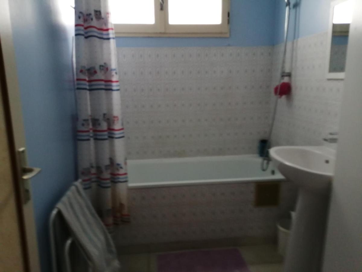 ブレッス La Pomponnette Bed & Breakfast エクステリア 写真